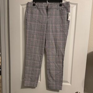 Old Navy Women's Pixie Ankle Pants